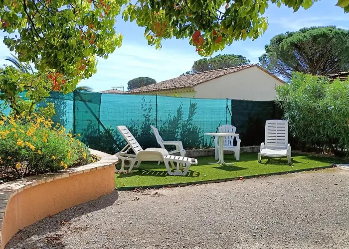 Entre Esterel Et Corniche D'or Saint-Raphael (Var)